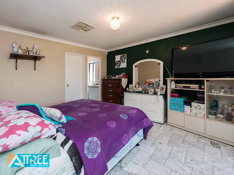 Fourth view of Homely house listing, 4 Parer Close, Thornlie WA 6108