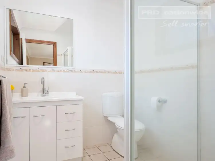 Seventh view of Homely house listing, 39 Yarrawah Crescent, Bourkelands NSW 2650