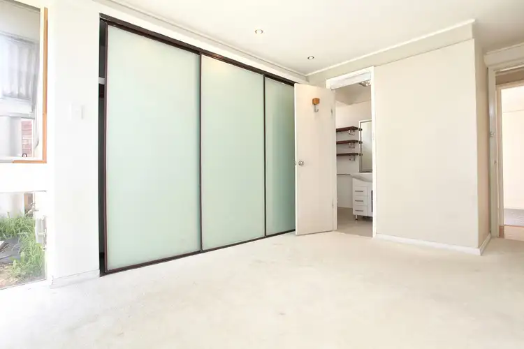 Sixth view of Homely house listing, 8 Fyne Court, Duncraig WA 6023