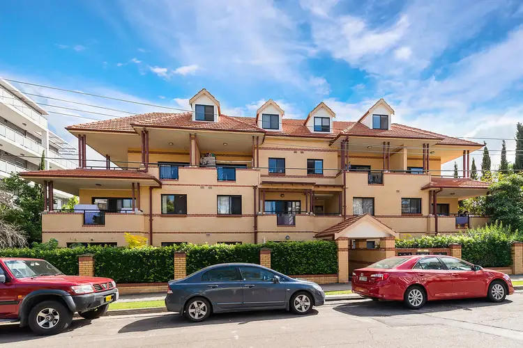 1/31-33 Gordon Street, Burwood NSW 2134
