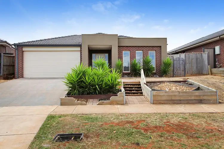 14 Cootamundra Circuit, Melton West VIC 3337