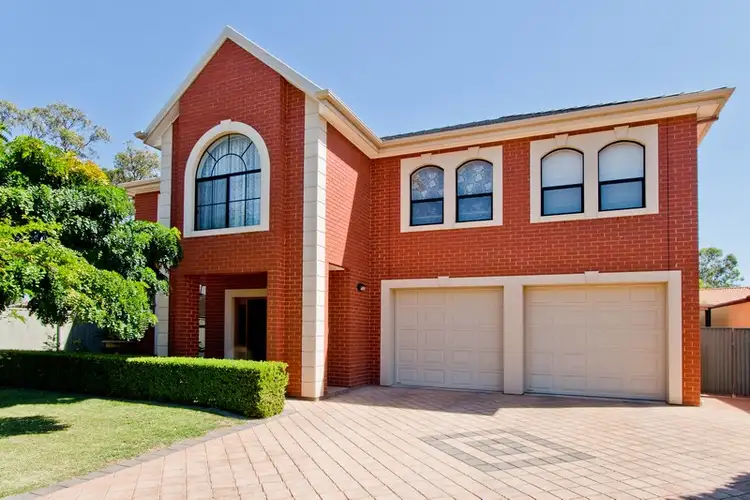 6 Lakewood Court, Mawson Lakes SA 5095