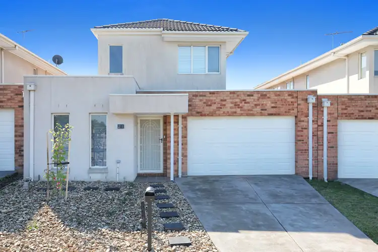 21 Donvale Avenue, Roxburgh Park VIC 3064