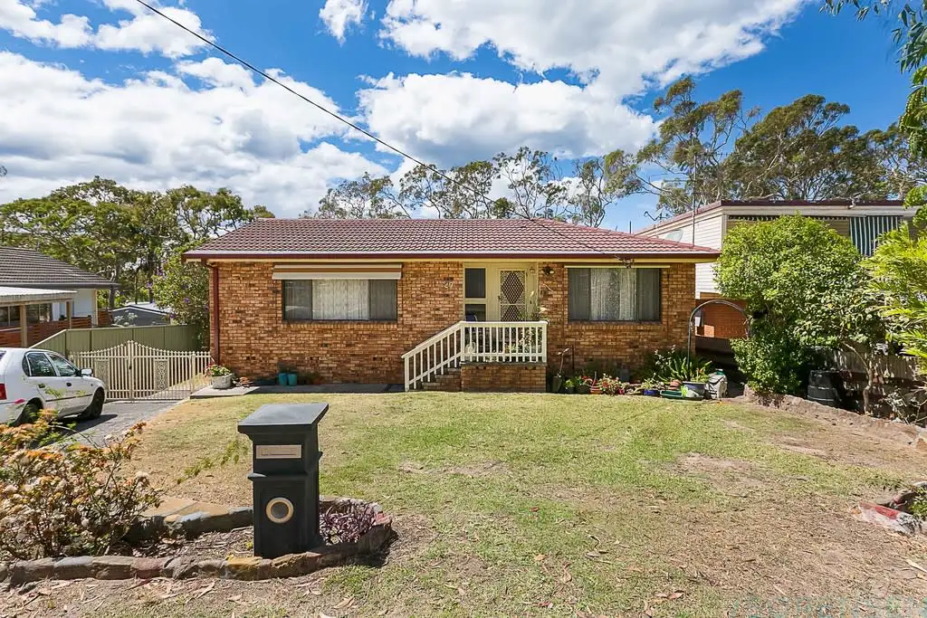 Main view of Homely house listing, 39 Wailele Avenue, Halekulani NSW 2262