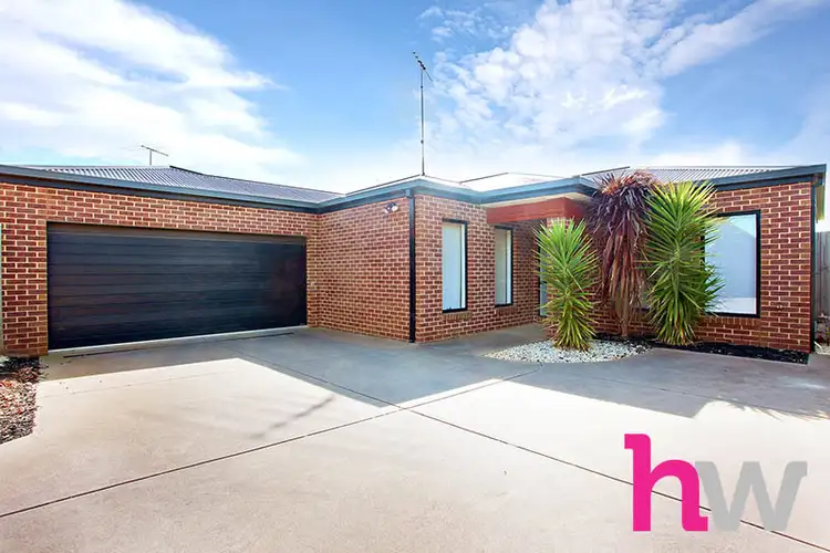 2/19 Ghazeepore Road, Waurn Ponds VIC 3216