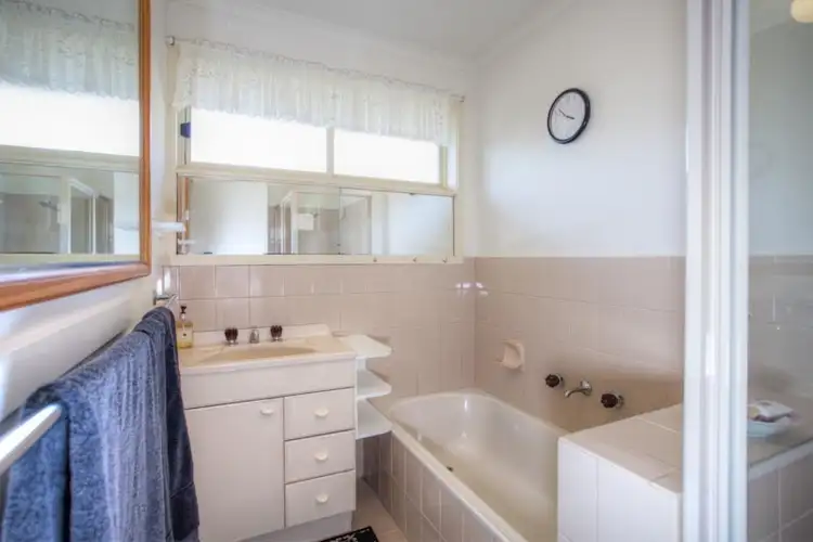 Fifth view of Homely house listing, 27 Gardiner Street, Gisborne VIC 3437