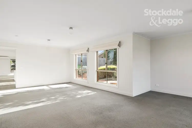 Sixth view of Homely house listing, 2 Walsh Court, Leongatha VIC 3953