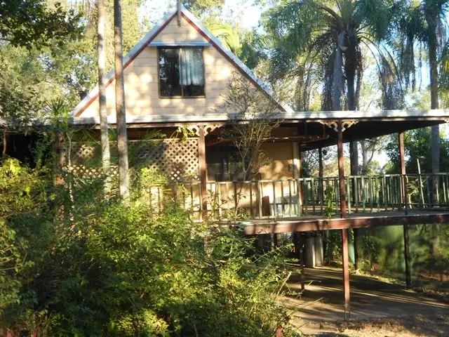 150 old veteran rd, Veteran QLD 4570