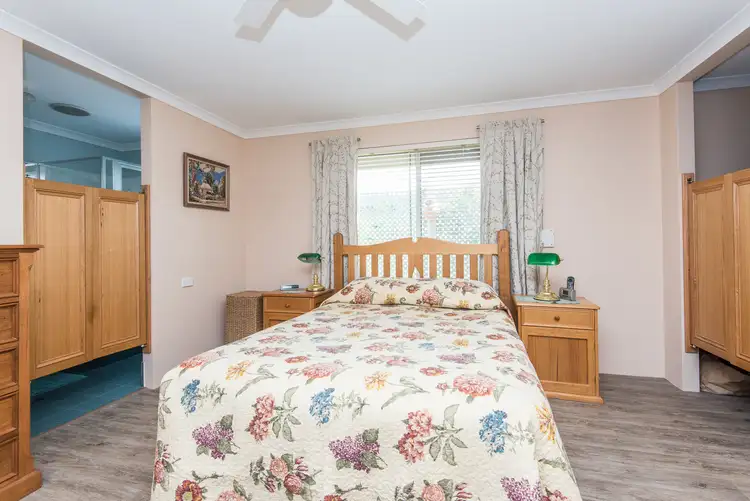 Sixth view of Homely house listing, 8 Kwenda Loop, Capel WA 6271