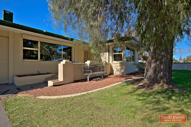 4 Hercules Street, Rockingham WA 6168