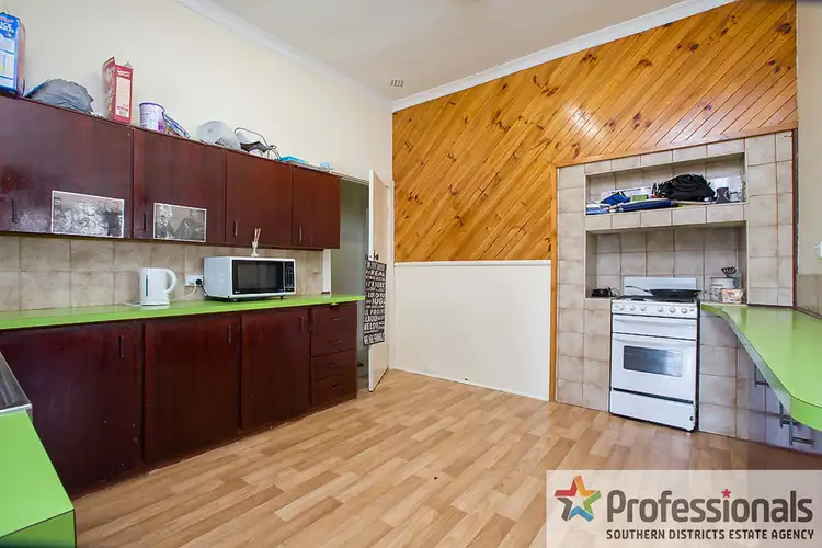 Sixth view of Homely house listing, 32 Queensbury Street, South Bunbury WA 6230