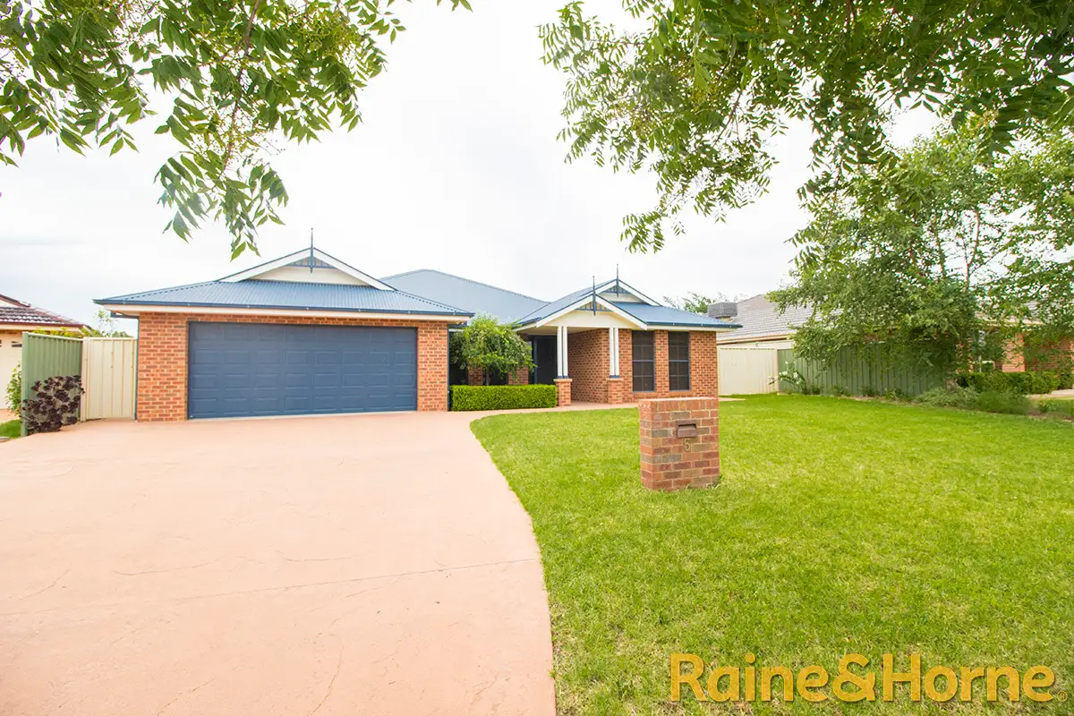 Main view of Homely house listing, 5 Paroo Place, Dubbo NSW 2830