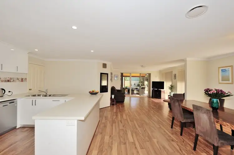 Seventh view of Homely house listing, 3 Penson Place, Singleton WA 6175