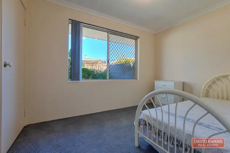 Sixth view of Homely house listing, 4 Dalaroo Court, Cooloongup WA 6168