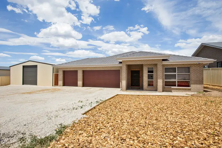 14 Racecourse Drive, Goulburn NSW 2580