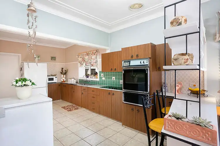 Fifth view of Homely house listing, 2 Woodford Crescent, Heathcote NSW 2233