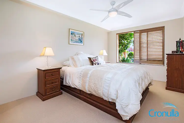 Sixth view of Homely unit listing, 2/4-6 Ingalara Avenue, Cronulla NSW 2230