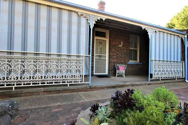 187 Baker Street, Temora NSW 2666