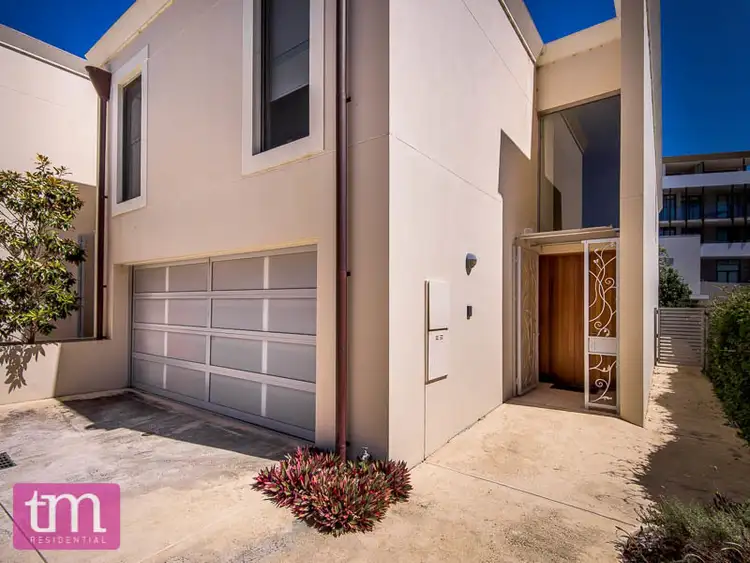 Second view of Homely house listing, 4/2B QUEENSLEA DRIVE, Claremont WA 6010