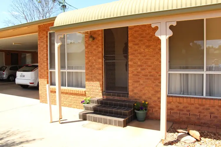 3/289 Wakaden Street, Griffith NSW 2680