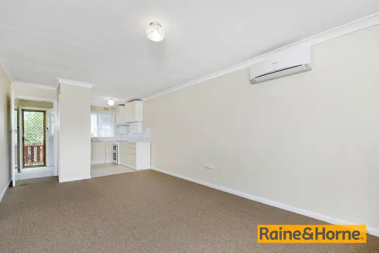 2/5 Woodlawn Ave, Mangerton NSW 2500