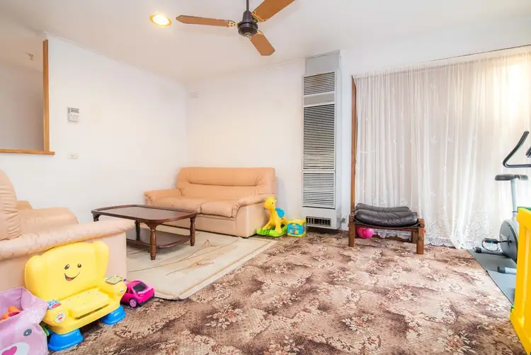 Fifth view of Homely unit listing, 1/7 Eldorado Crescent, Meadow Heights VIC 3048