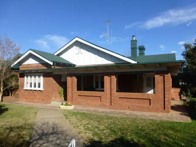 Main view of Homely house listing, 402 Clarinda Street, Parkes NSW 2870