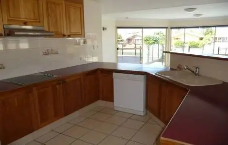 Sixth view of Homely house listing, 95 Tradewinds Avenue, Paradise Point QLD 4216