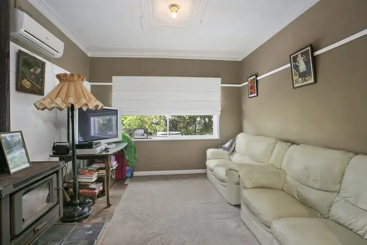 Sixth view of Homely house listing, 2 Thatcher Court, Whittington VIC 3219