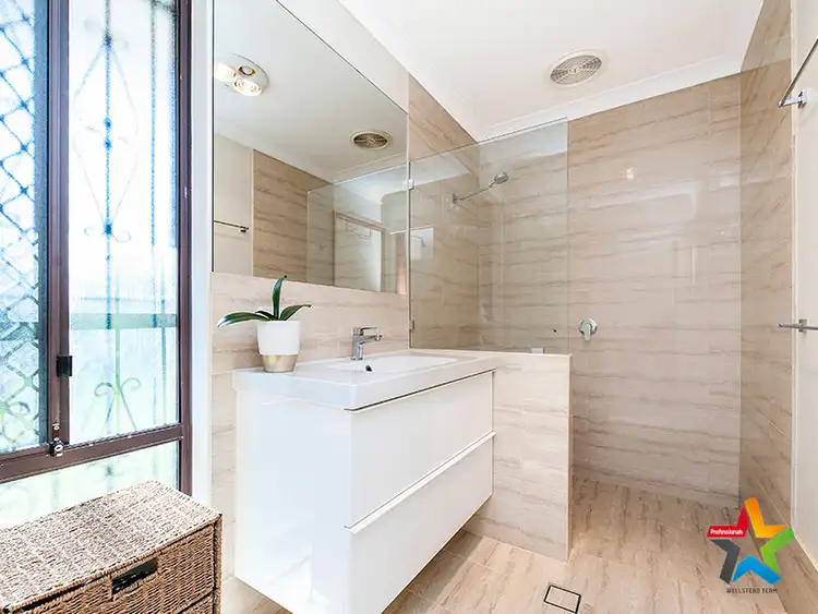 Sixth view of Homely house listing, 4/42 Walkington Way, Eden Hill WA 6054