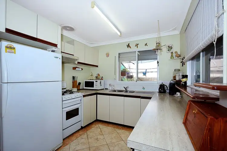 Seventh view of Homely house listing, 5 Carcoola, Pinjarra WA 6208
