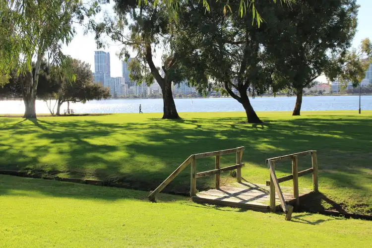 Fifth view of Homely unit listing, 17/6 Manning Terrace, South Perth WA 6151