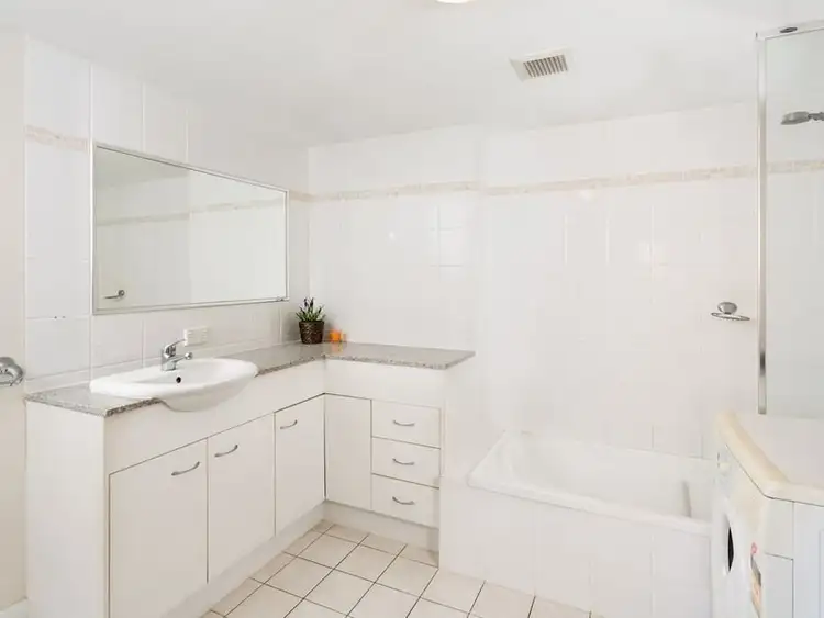 Fifth view of Homely unit listing, 3/1996 Gold Coast Highway, Miami QLD 4220