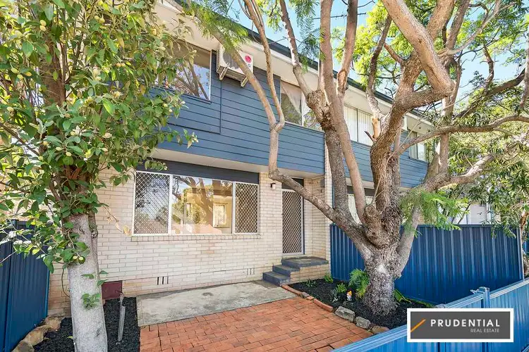 1/105 Broughton Street, Campbelltown NSW 2560