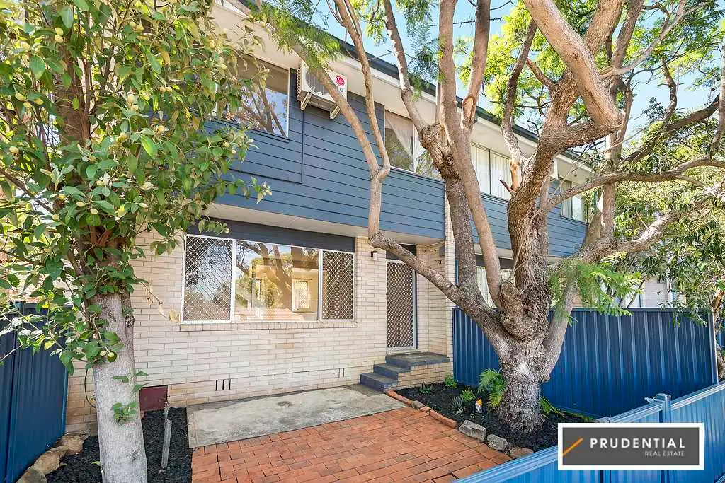 Main view of Homely house listing, 1/105 Broughton Street, Campbelltown NSW 2560