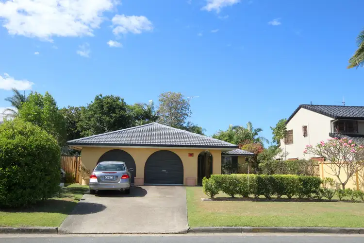 27 Jaguar Drive, Bundall QLD 4217