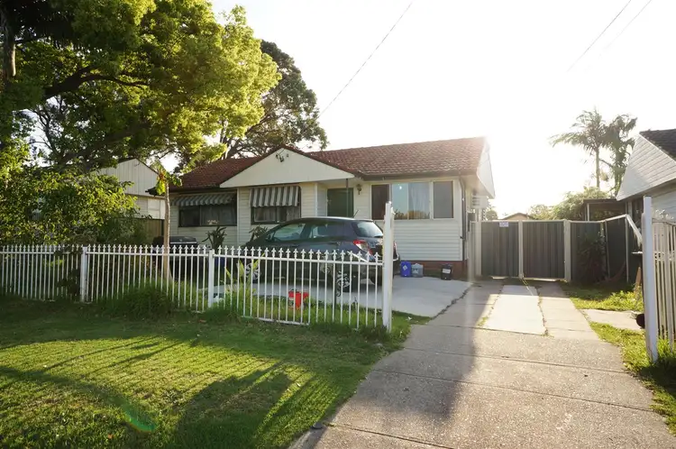 69 Maud St, Fairfield West NSW 2165