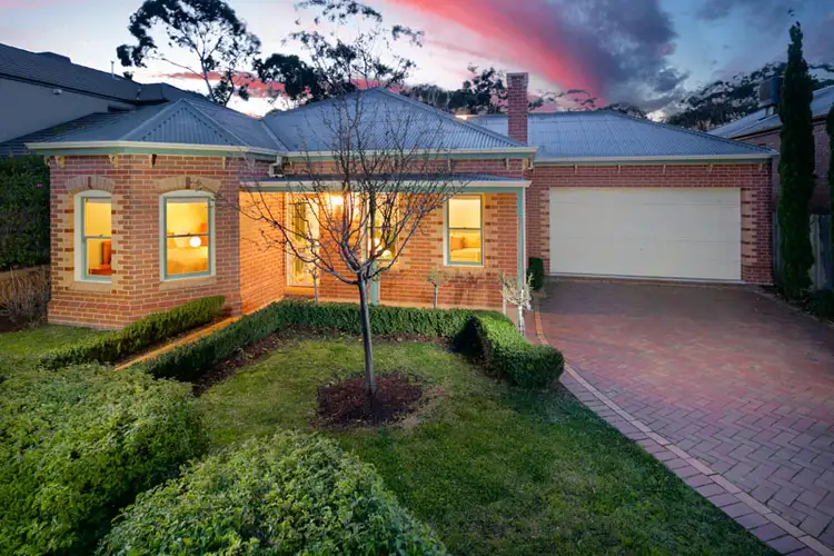 8 Mayfin Court, Sunbury VIC 3429