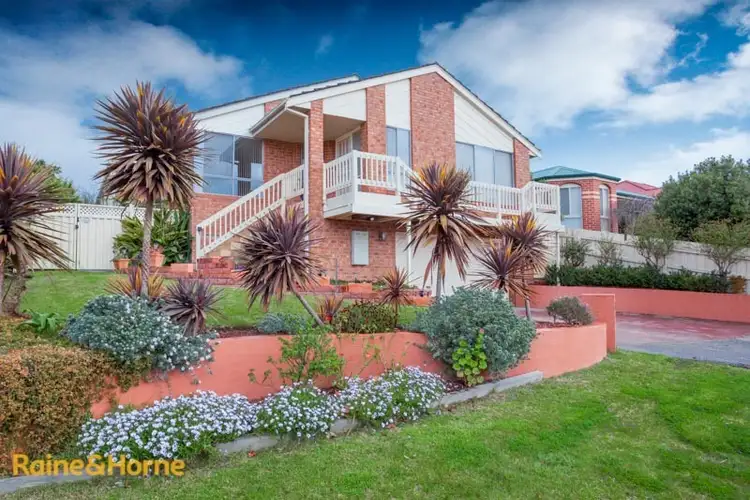 70 Fullbrook Drive, Sunbury VIC 3429