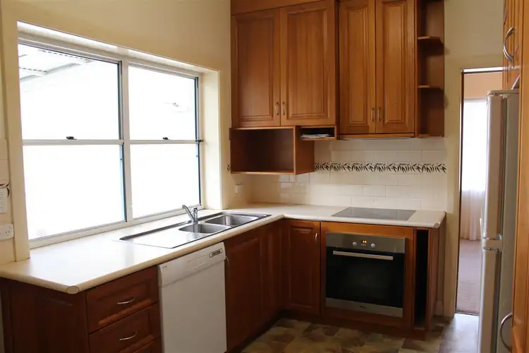 Fifth view of Homely house listing, 2 Fairlie Street, Mount Gambier SA 5290