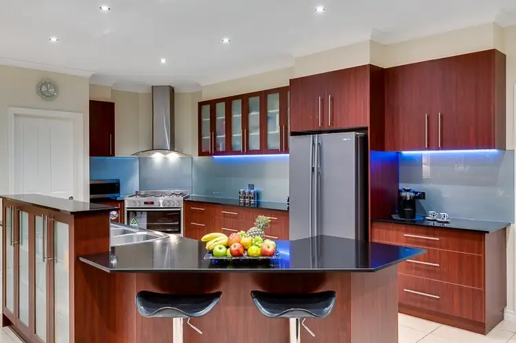 Third view of Homely house listing, 7 Knight Court, Hillside VIC 3037
