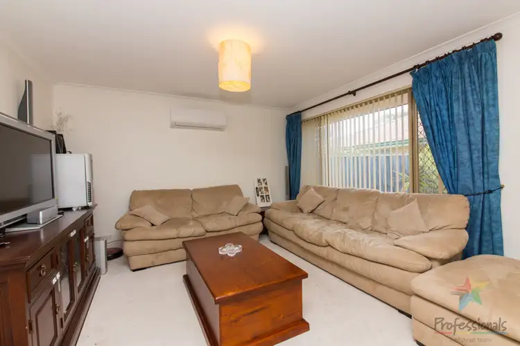 Fourth view of Homely house listing, 2/6 Reader Place, Caversham WA 6055