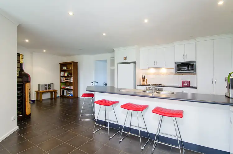 Seventh view of Homely house listing, 4 Aquarius Ct, Mount Gambier SA 5290