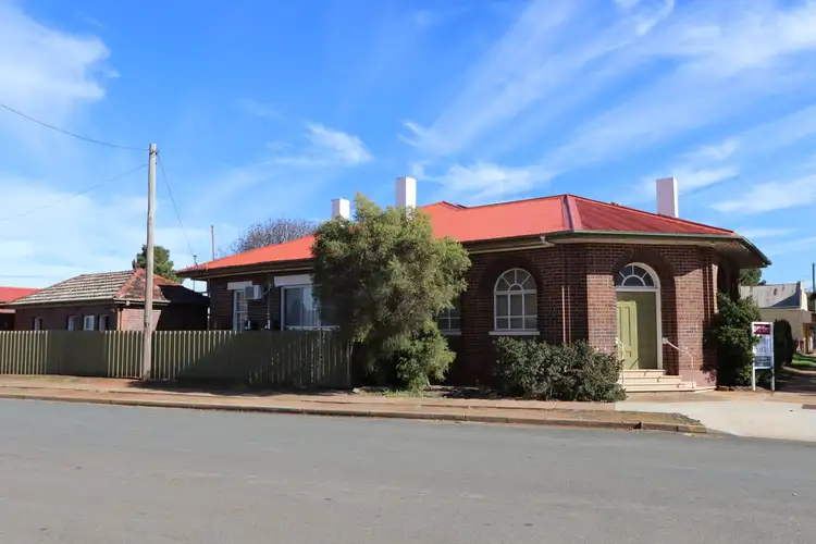 50 Wollongough Street, Ungarie NSW 2669