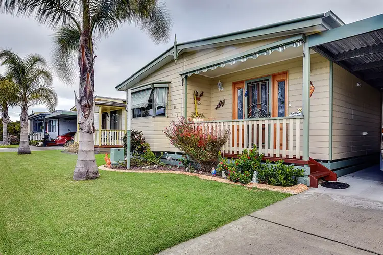 10/86 Golf Links Road, Lakes Entrance VIC 3909