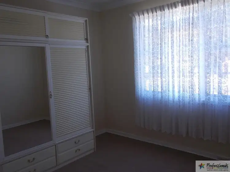 Fifth view of Homely house listing, 5 Benwell Place, Collie WA 6225