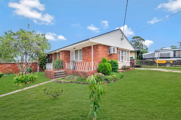 27 Busby Road, Busby NSW 2168