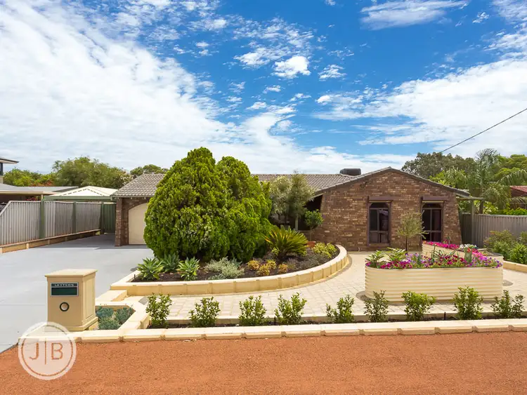 4 Celosia Way, Riverton WA 6148