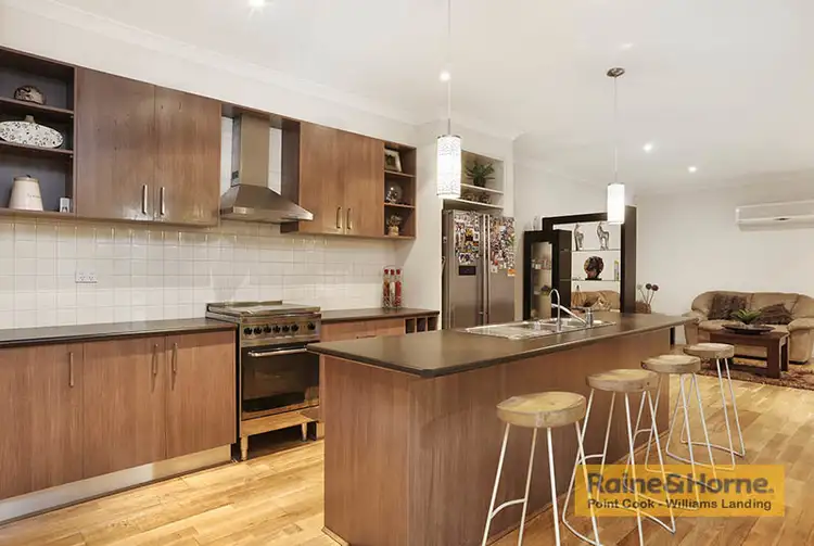 Fifth view of Homely house listing, 5 Lyons Avenue, Burnside Heights VIC 3023