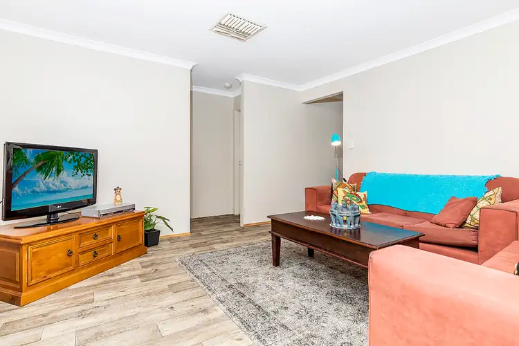 Sixth view of Homely house listing, 2/8 Wattlebird Crescent, Ellenbrook WA 6069